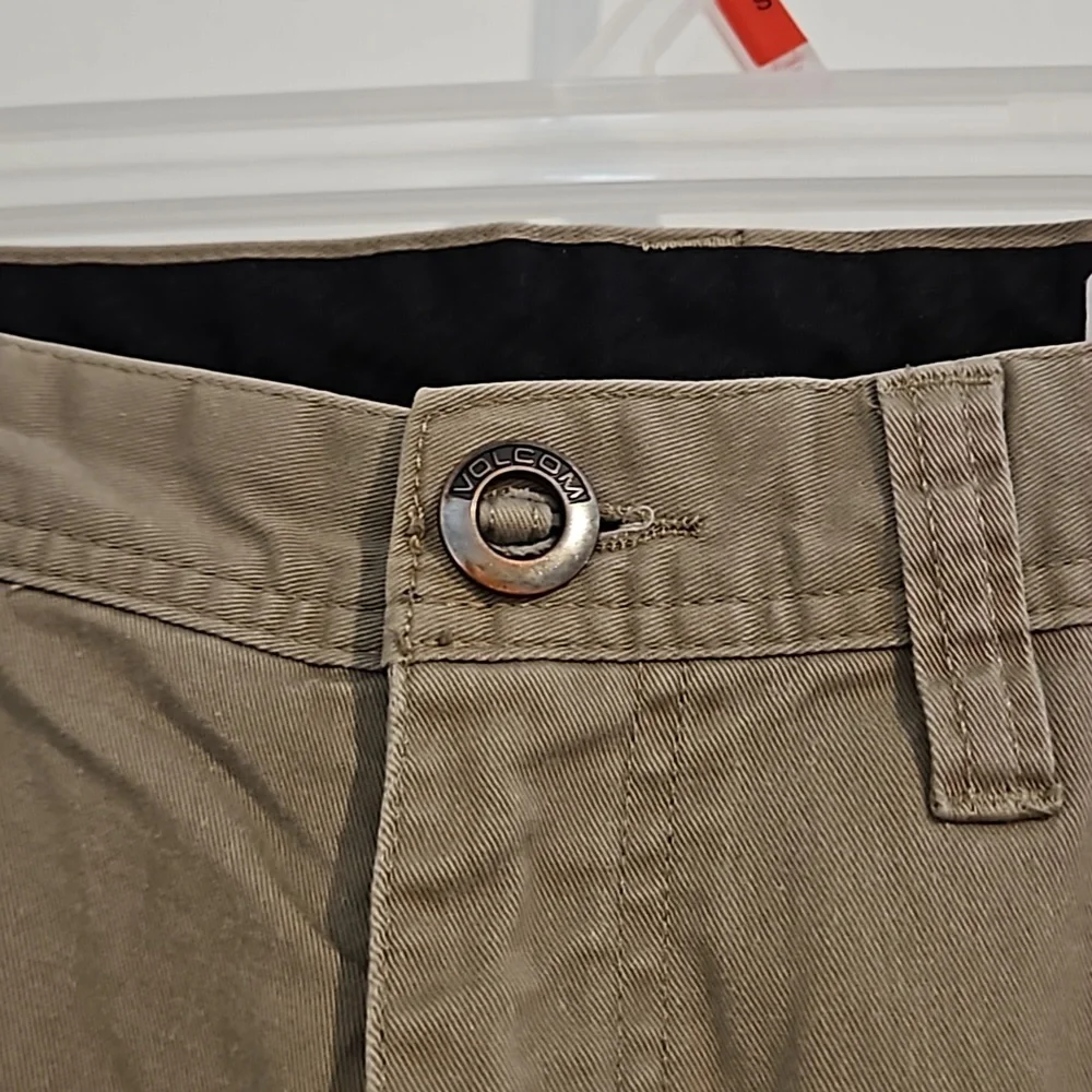 Volcom True to This khakis size 28 - Picture 3 of 10